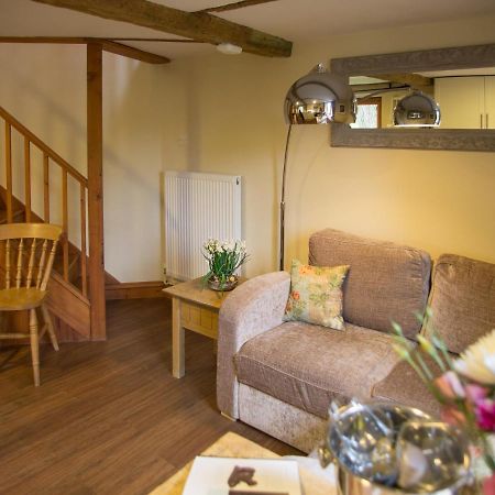 Weir Cottage Maidstone Eksteriør bilde