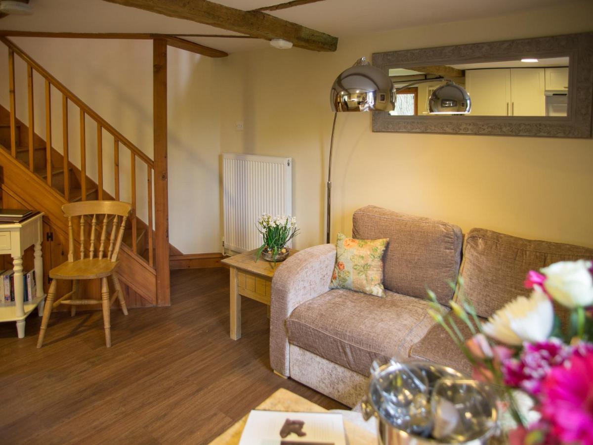 Weir Cottage Maidstone Eksteriør bilde